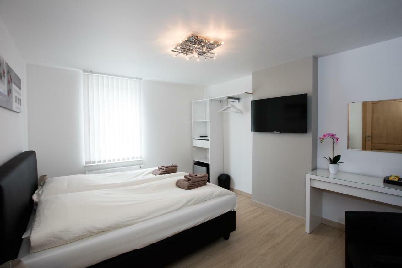 Elysian Bed & Breakfast Ieper Bagian luar foto