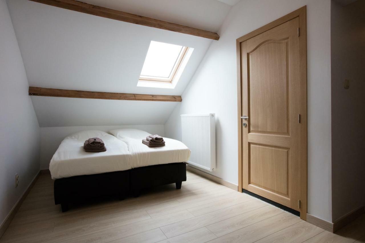 Elysian Bed & Breakfast Ieper Bagian luar foto